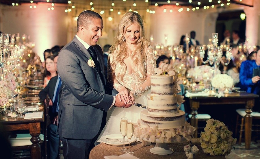 What Are The Best Cake Ideas For The Reception Party? Cakes for Reception Party